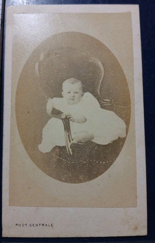 1870 bébé bambin - c., un