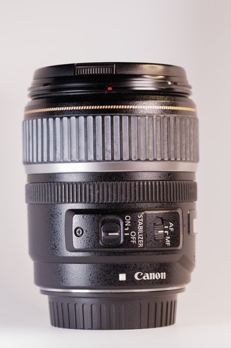 Canon 85mm 4 - ef-s, f/4-5.6