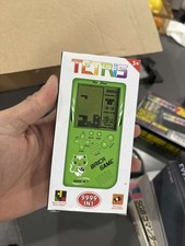 console retrogaming portable Tetris 