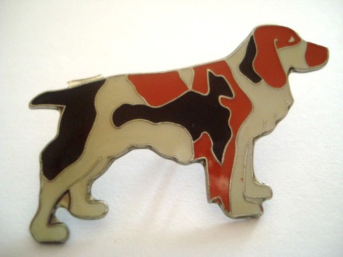 Pins rare chien basset hound - pins,