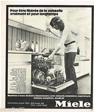 ADVERTISEMENT ADVERTISING 095 1973 Le lava vaiselle MIELE