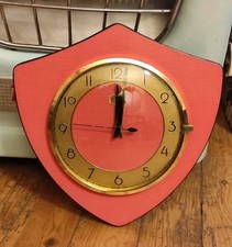 Superbe Horloge JURA Rouge