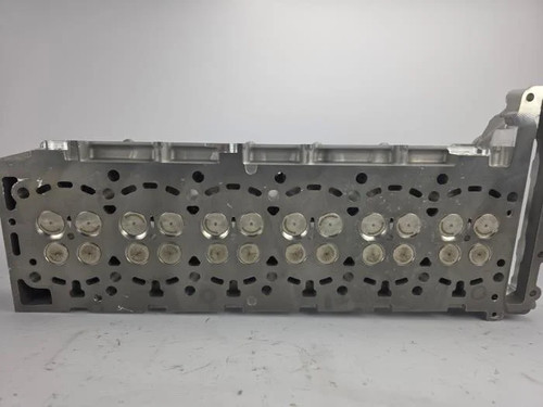 Cylinder head diesel - cylinder,
