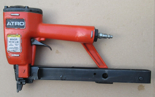 Atro minor lm - minor, agrafeuse