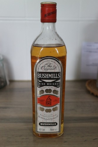 Ancienne bouteille irish - ancienne,