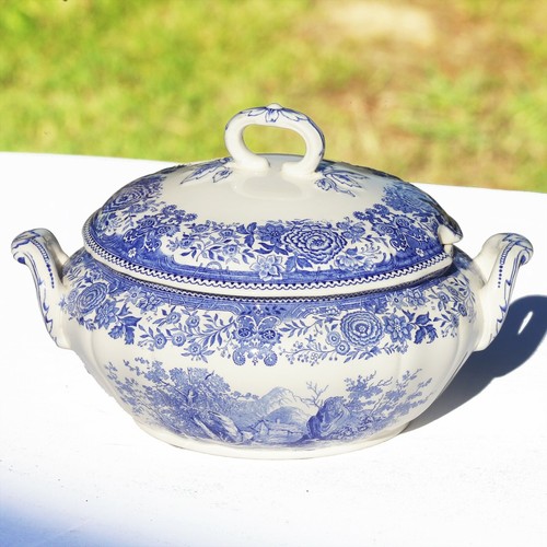 Petite soupière ancienne - , 19