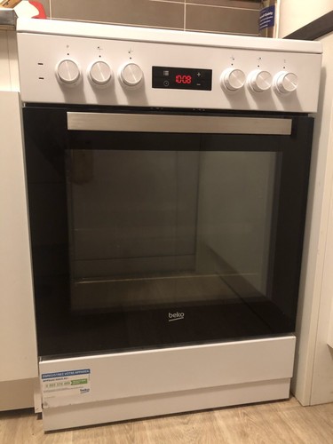 Cuisinière vitrocéramique - cuisiniÈre,
