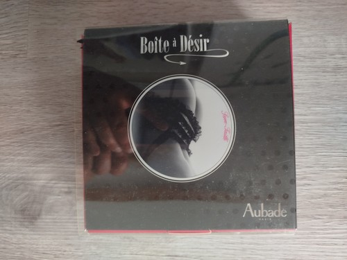 Serre taille aubade - boite, À