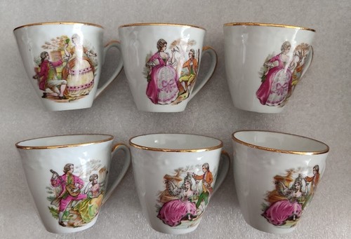 Anciennes tasses en - 6,