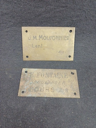 Lot plaques laiton boite - x2,