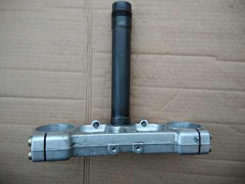 Fourche inferieur ducati - de,
