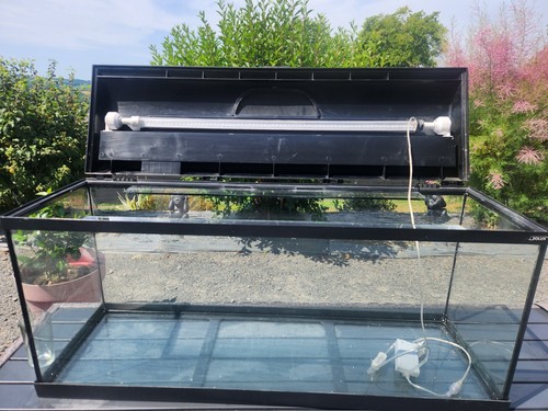 Aquarium 100 litres - aquarium, marque