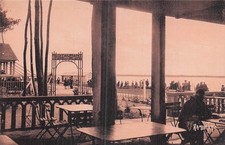 17 MARENNES TERRACE OF CAFE RESTAURANT DE LA PLAGE