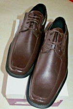 Chaussures neuves marron