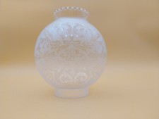 globe en verre dépoli pour lampe à pétrole