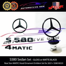 S580 4MATIC Rear Star Emblem