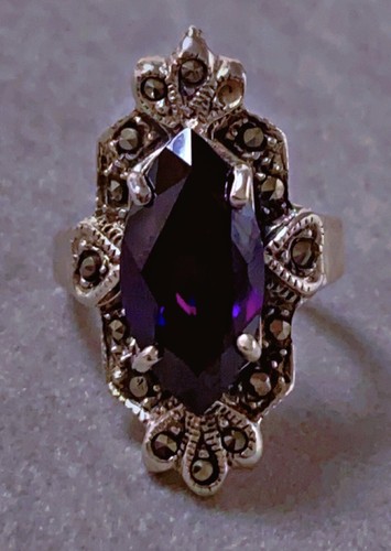 Taille ancienne bague - 53,