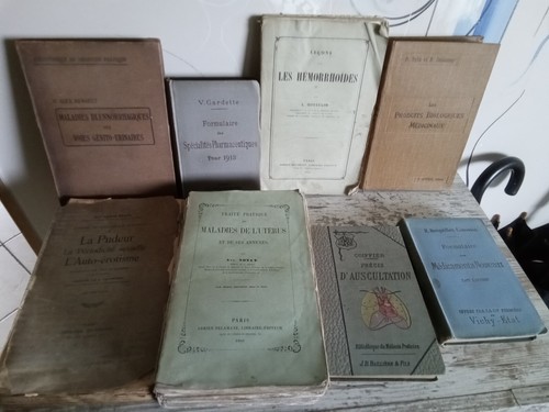 Intéressant lot livres