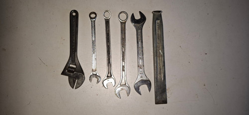 Lot outils facom - de,