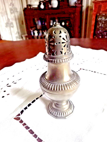 Poudreuse sucre sur pied - sucre,