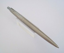 Stylo bille PARKER acier massif satiné NEUF DE STOCK M228