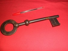 ANCIENNE GRANDE CLE , CLEF  DE