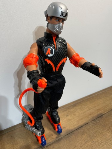 Action man line - -,
