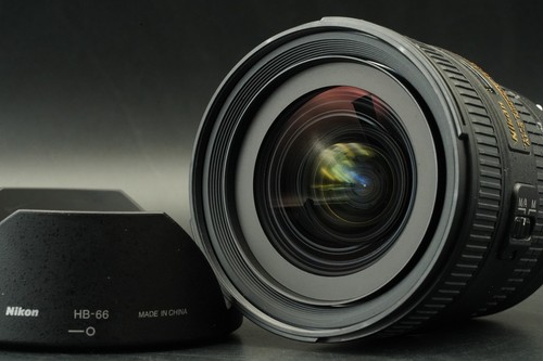 Objectif zoom grand angle