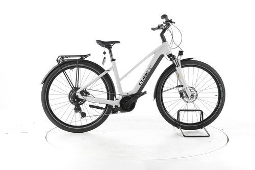 Cube touring hybrid one - cube,