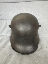 Casque allemand M17 – ET64 – Coque originale + cerclage – Patine & bosses d’époq