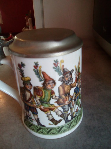 Chope alemande biere scenes - alemande, a