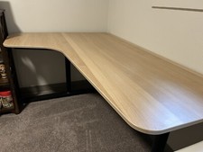 Ikea Bekant Desk 63”x 42”. Great Workstation With Cable Management!