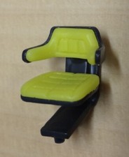ARTISAN32 - yellow seat - 1/32