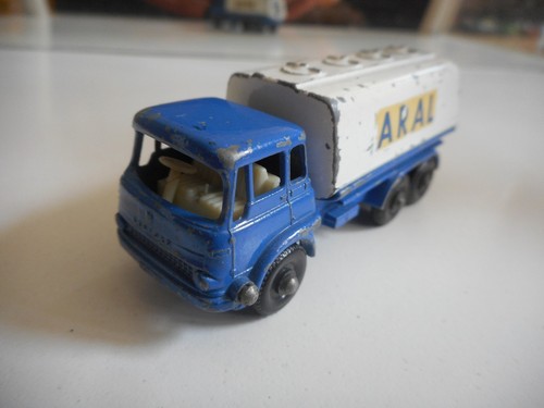 Camion citerne matchbox lesney - matchbox,