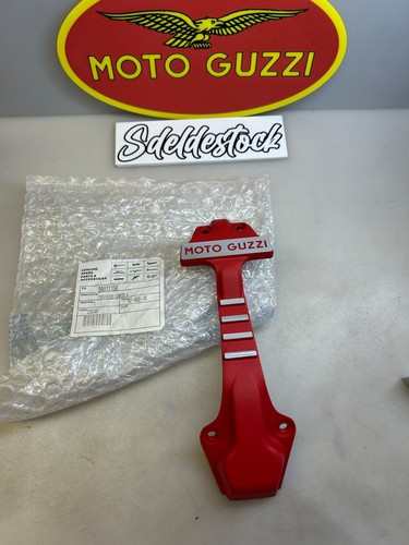 Couvercle bougie moto guzzi - 1,