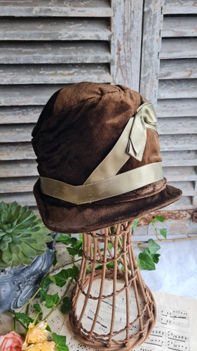 Ancien chapeau femme cloche - ancien,