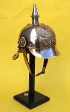Casque Pickelhaube ~ chevalier