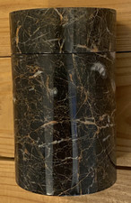 ANCIEN POT A TABAC EN ETAIN