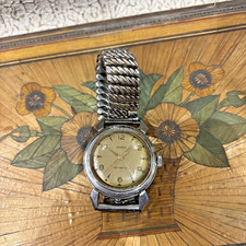 ancienne montre bracelet