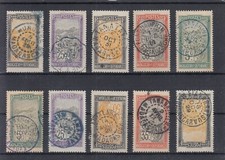 MADAGASCAR LOT DE 10 TIMBRES