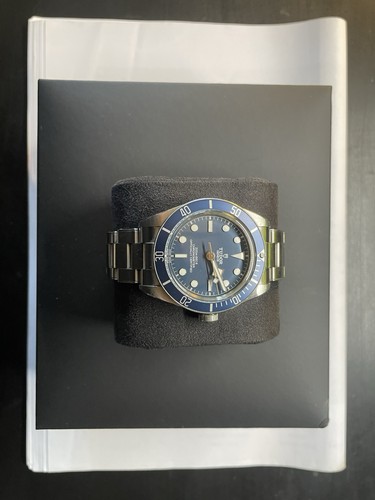Watch tudor black bay - watch,