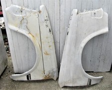 Paire de panneaux d'aile avant