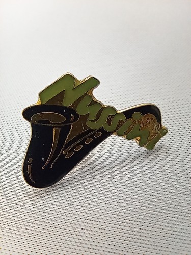 Pin vintage épinglette - pin's,