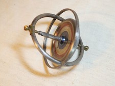 ANTIQUE TOY - Gyroscope Spinning Top Gyroscope, 1st Half 20th Century SDC25GIR001