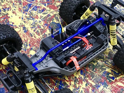 Traxxas rustler 4x4 - traxxas®,