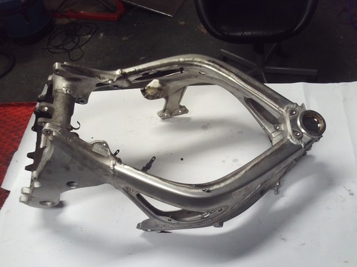 Cadre yamaha yzf - yzf-r6, ez02