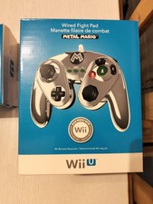 Manette filaire de combat