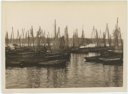 Bateaux pêche avec - de,