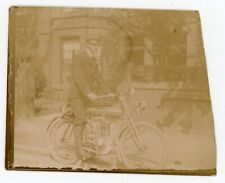 PHOTO Photographie vers 1900, l’homme à la moto vintage motorbike Motocyclette
