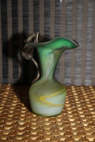 Petit vase vert - pâte, de